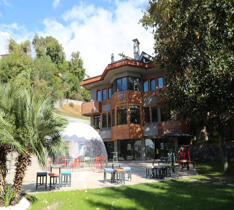 Tarabya lise Kampüsü